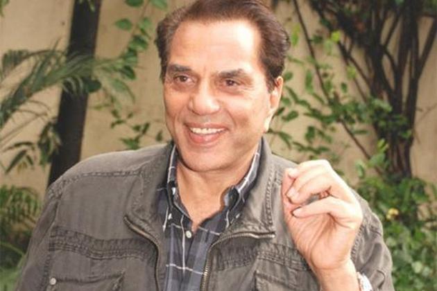 Bollywood actor Dharmendra escapes unhurt after freak mishap